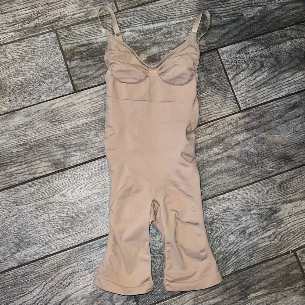 Skims Bodysuit